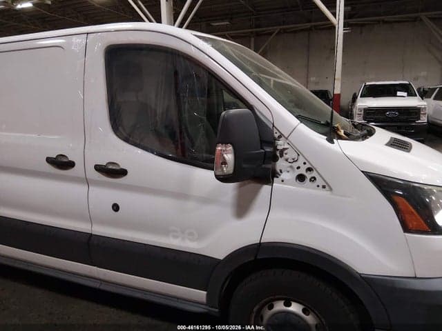 2017 FORD TRANSIT-150 6
