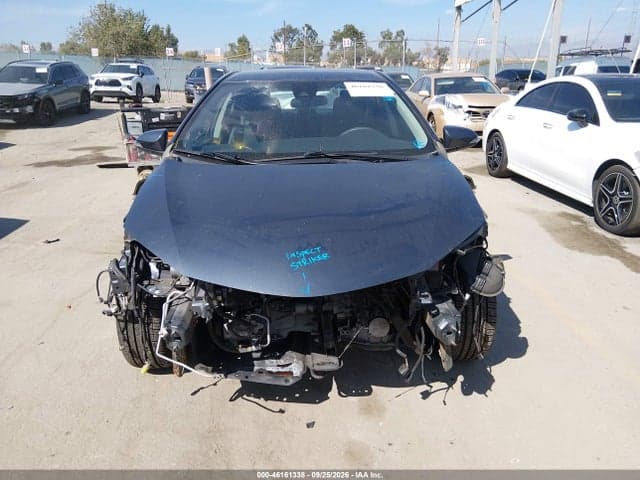 2017 TOYOTA COROLLA SE 13