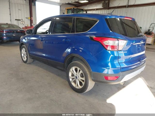 2017 FORD ESCAPE SE 3
