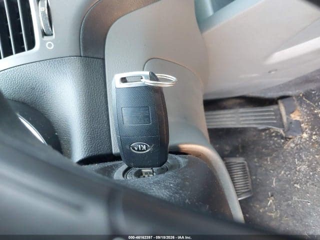 2017 KIA FORTE LX 11