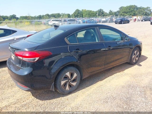 2017 KIA FORTE LX 4