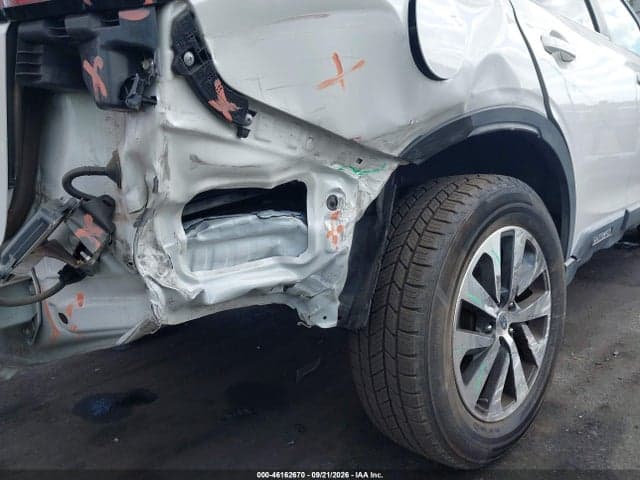 2020 SUBARU OUTBACK PREMIUM 18