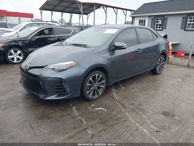 2017 TOYOTA COROLLA SE 2