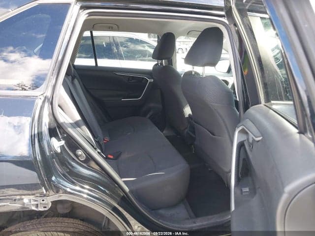 2019 TOYOTA RAV4 LE 19