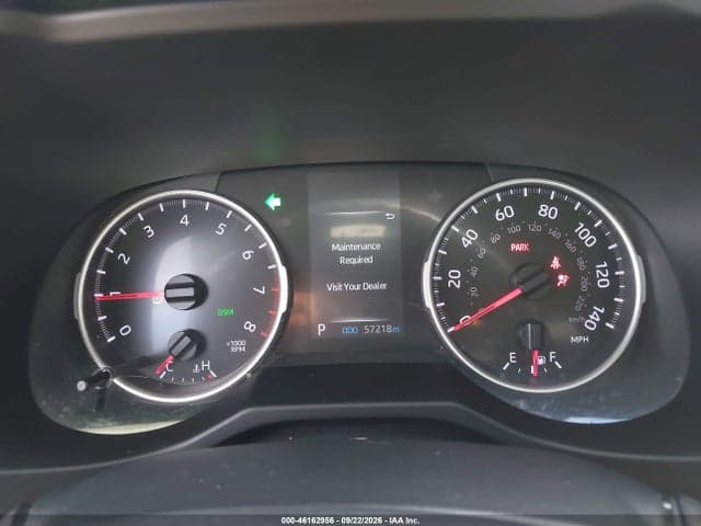 2019 TOYOTA RAV4 LE 7
