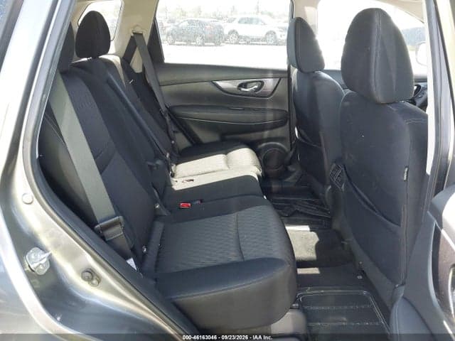 2017 NISSAN ROGUE SV 8