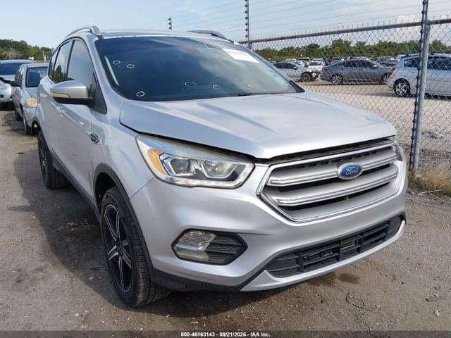 2017 FORD ESCAPE TITANIUM 1