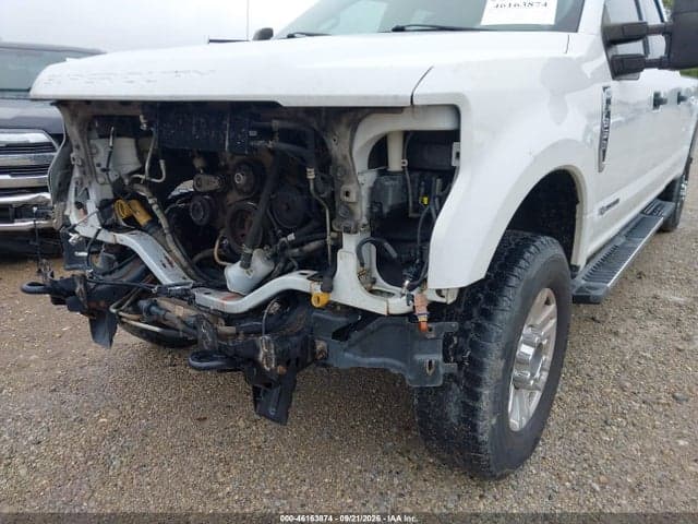 2017 FORD F-350 XLT 11