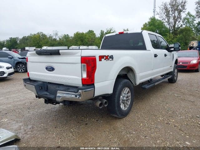 2017 FORD F-350 XLT 4