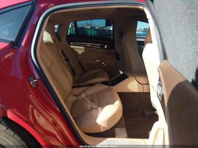 2018 PORSCHE PANAMERA 4S 8