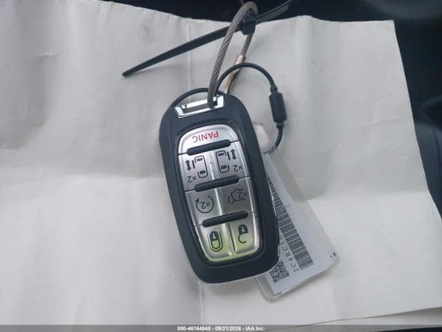 2025 CHRYSLER PACIFICA SELECT 11