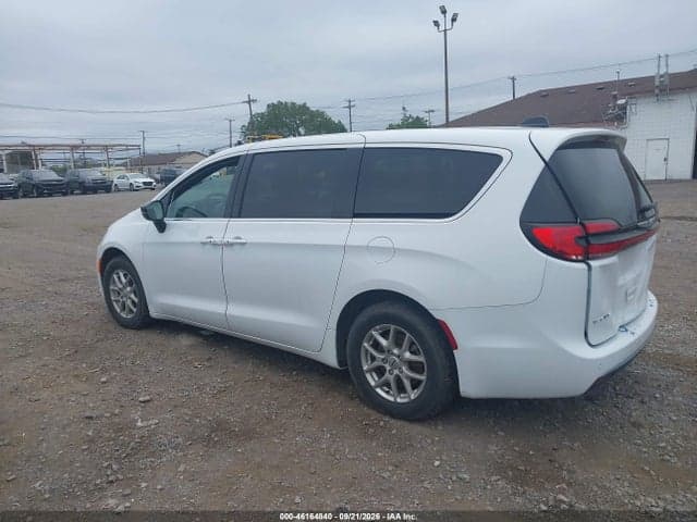 2025 CHRYSLER PACIFICA SELECT 3