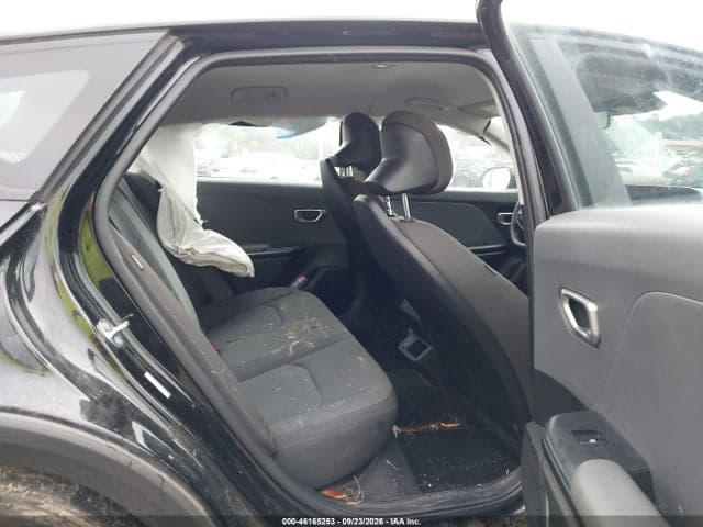 2025 KIA K4 LXS 8