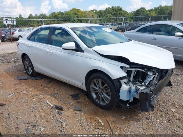 2017 TOYOTA CAMRY SE 1