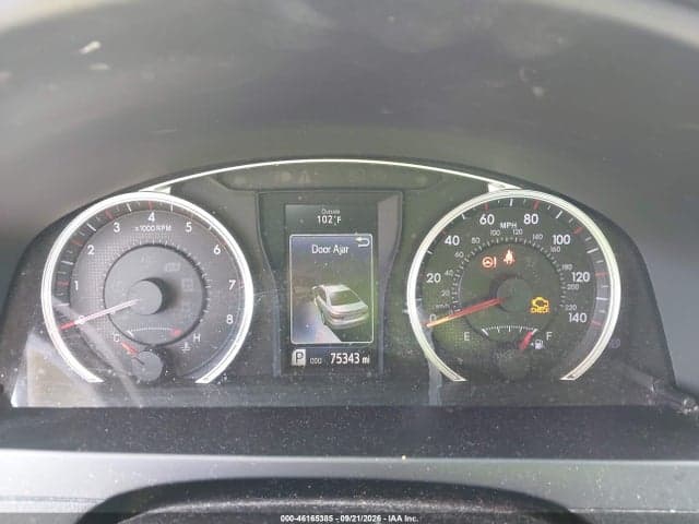 2017 TOYOTA CAMRY SE 7