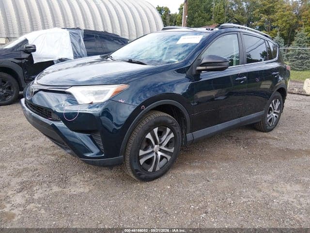 2018 TOYOTA RAV4 LE 2
