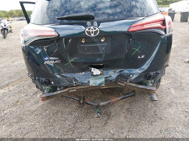 2018 TOYOTA RAV4 LE 6