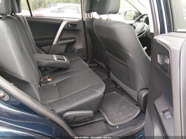 2018 TOYOTA RAV4 LE 8