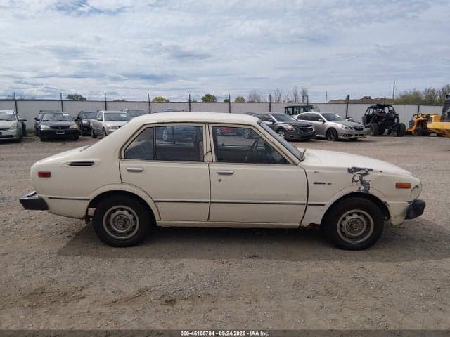 1978 TOYOTA COROLLA 13