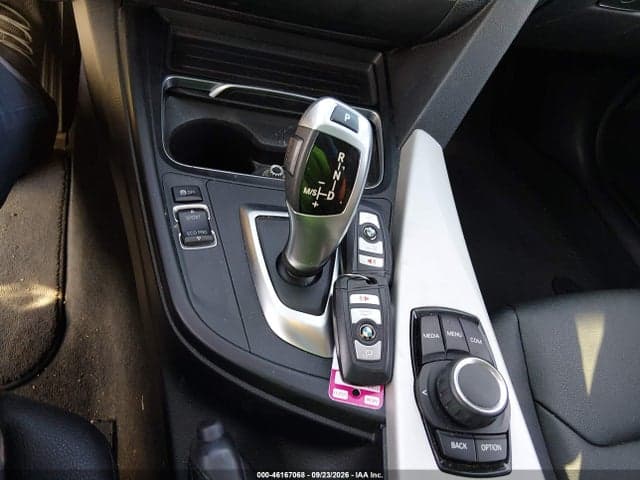 2018 BMW 320I 11