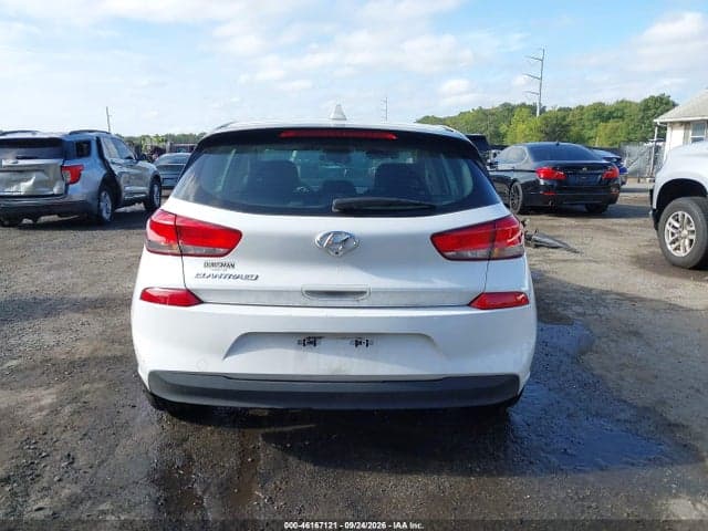 2020 HYUNDAI ELANTRA GT 16