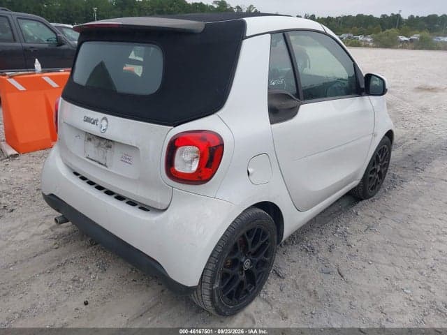 2017 SMART FORTWO PASSION 4
