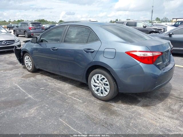 2017 TOYOTA COROLLA LE 3