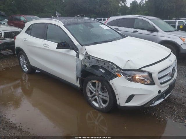 2017 MERCEDES-BENZ GLA 250 4MATIC