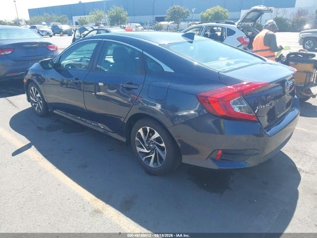 2017 HONDA CIVIC EX 3