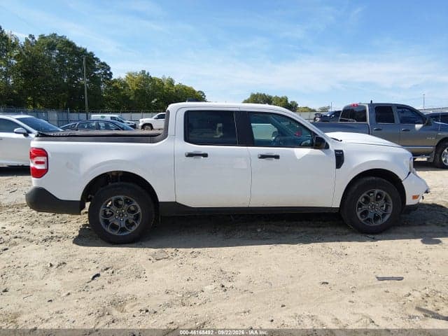 2025 FORD MAVERICK XLT 13