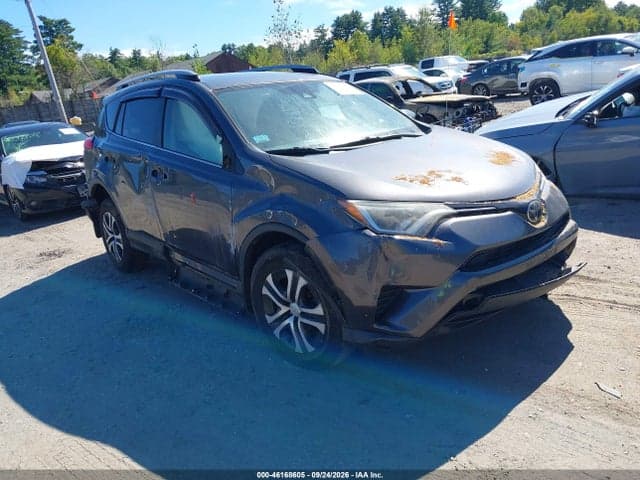 2017 TOYOTA RAV4 LE 1