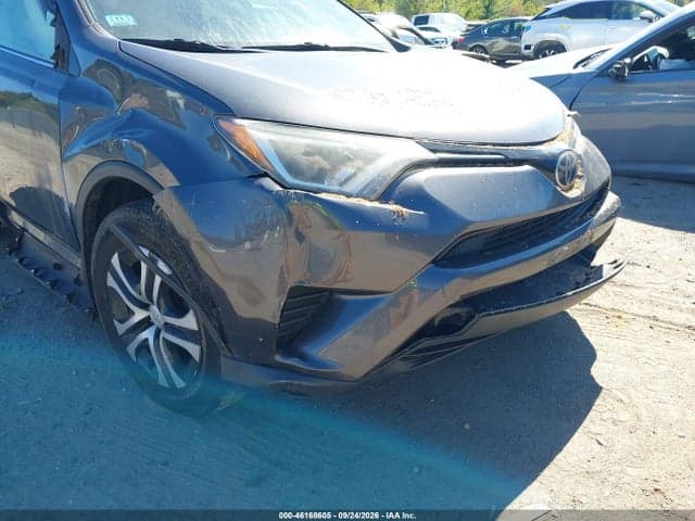 2017 TOYOTA RAV4 LE 12