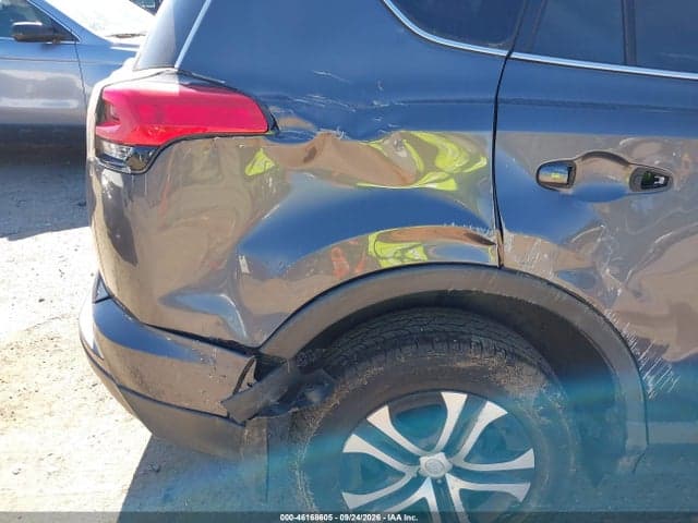 2017 TOYOTA RAV4 LE 14