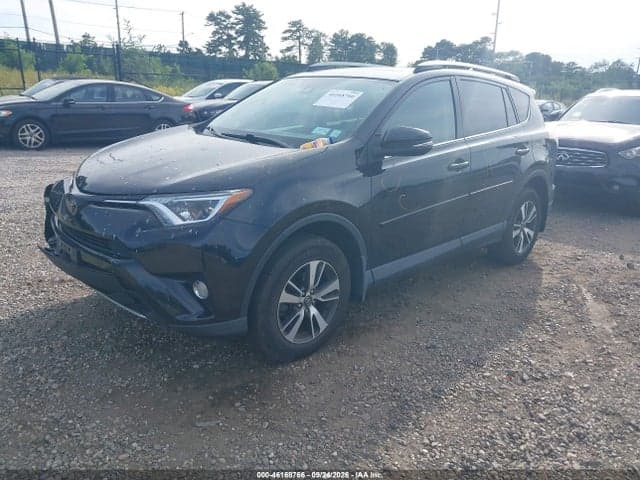 2018 TOYOTA RAV4 XLE 2