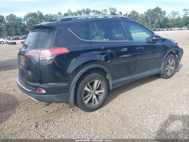 2018 TOYOTA RAV4 XLE 4
