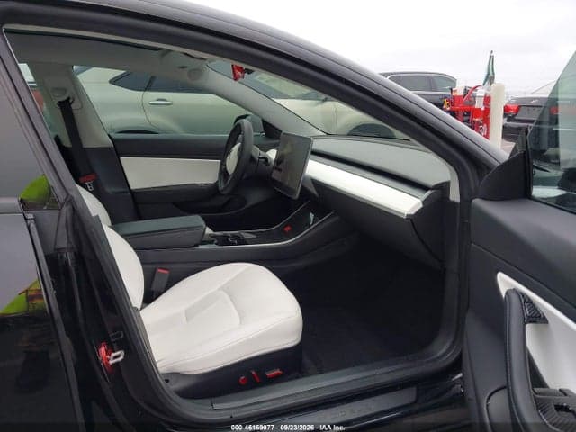 2019 TESLA MODEL 3 LONG RANGE/PERFORMANCE 5