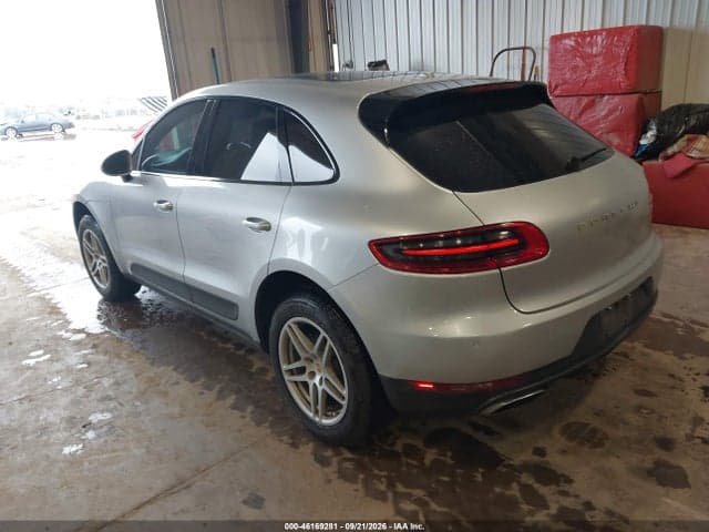 2017 PORSCHE MACAN 3
