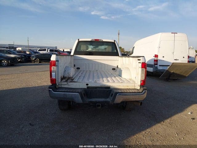 2018 FORD F-250 XL 12