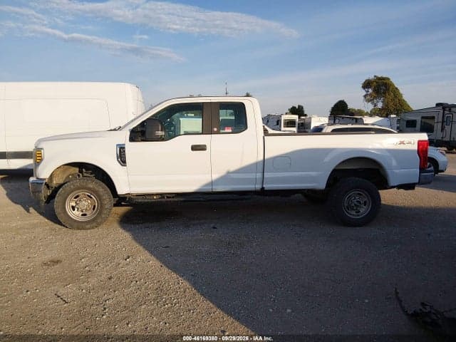2018 FORD F-250 XL 10