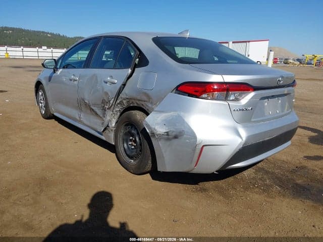 2022 TOYOTA COROLLA LE 3