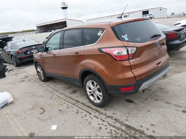 2017 FORD ESCAPE SE 3