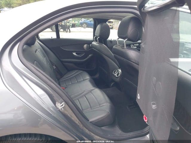 2017 MERCEDES-BENZ C 300 4MATIC 8