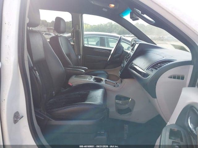2017 DODGE GRAND CARAVAN SXT 5