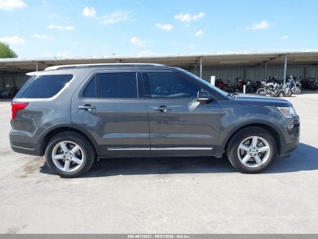 2018 FORD EXPLORER XLT 13