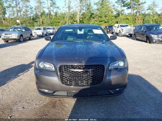 2021 CHRYSLER 300 12