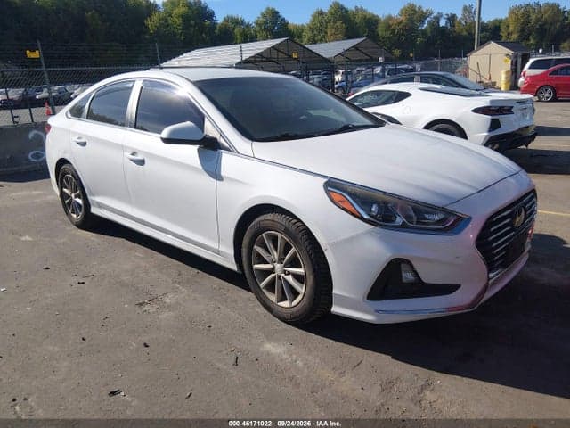 2018 HYUNDAI SONATA SE 1