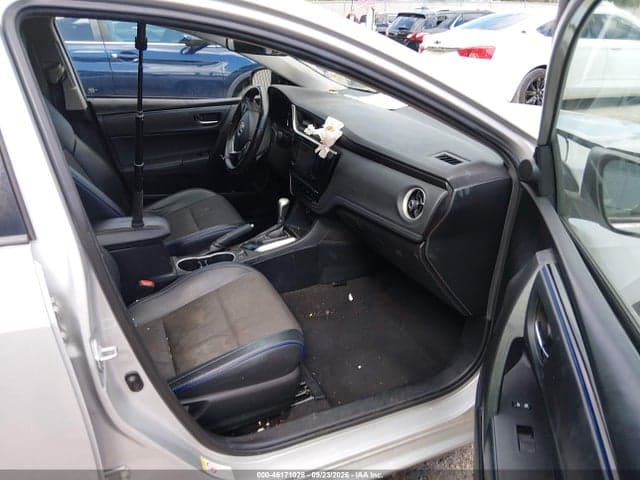 2018 TOYOTA COROLLA SE 5