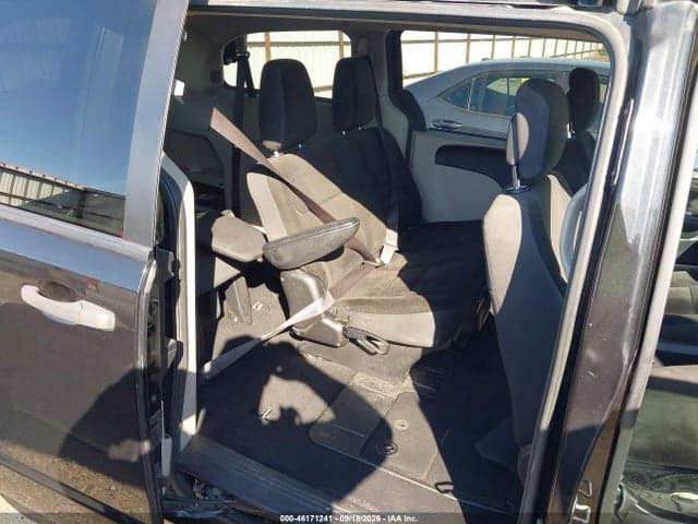 2019 DODGE GRAND CARAVAN SE 8