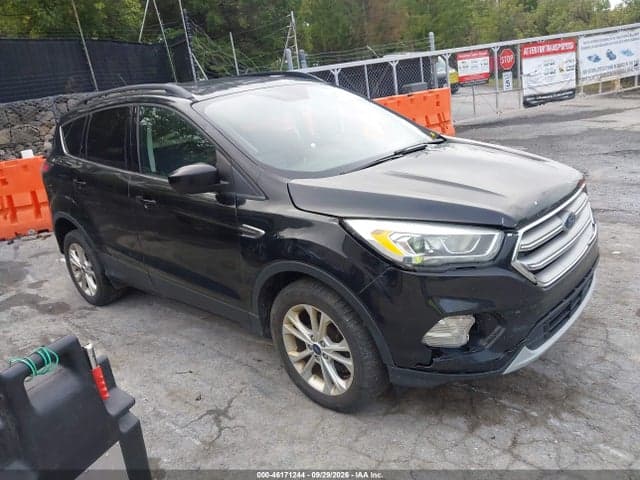 2017 FORD ESCAPE SE 1