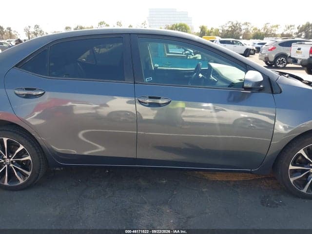 2017 TOYOTA COROLLA SE 14